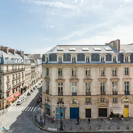 Luxury 2 Bedroom Duplex With Ac *